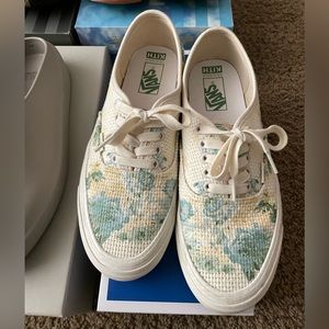 Vans x Kith Authentic Floral Embroidery